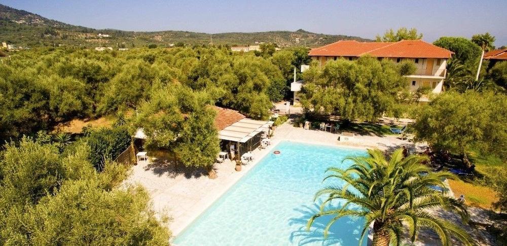 Thalero Holidays Center ลิเกีย ภายนอก รูปภาพ
